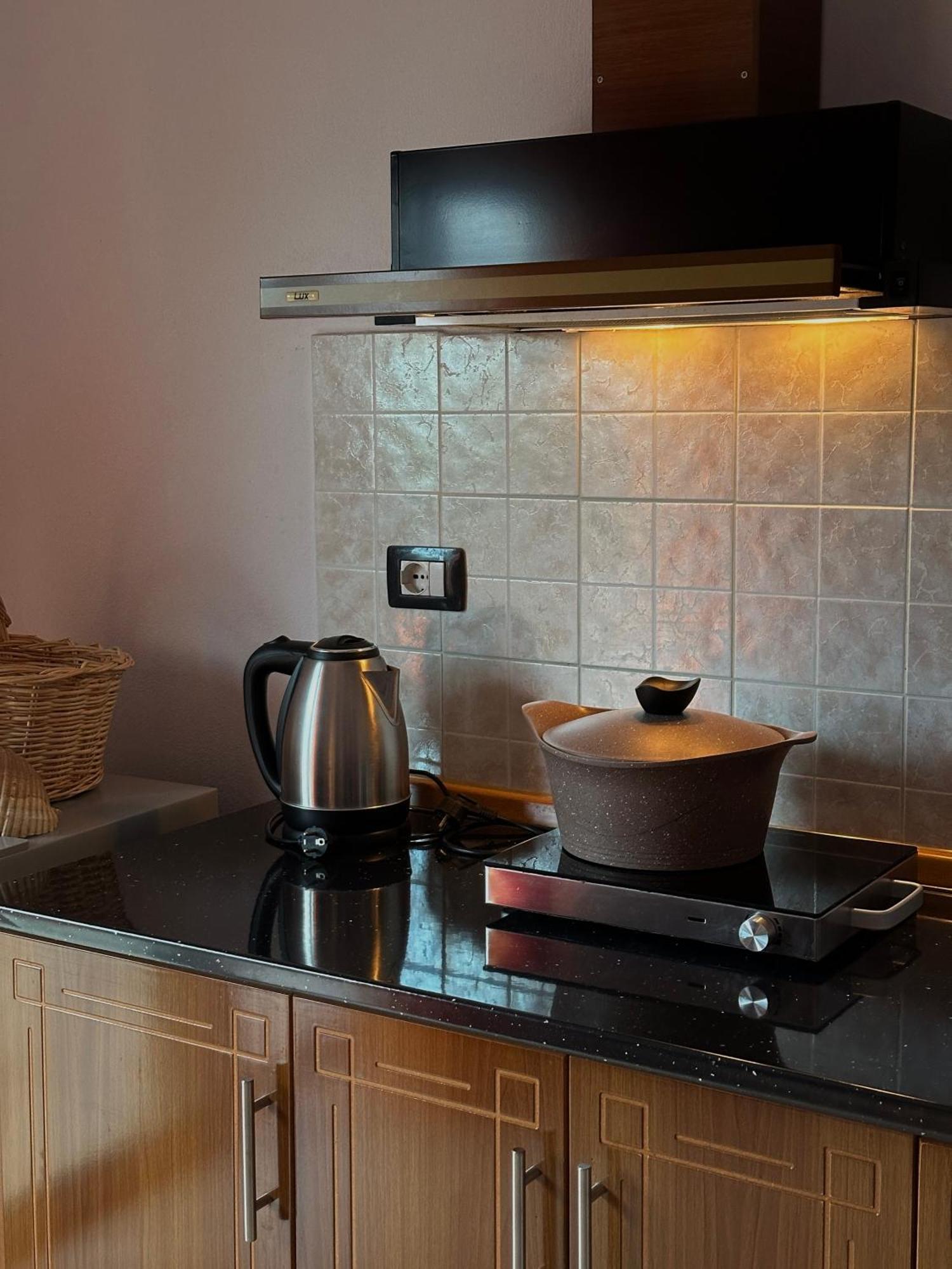 Anxhi Apartment Ksamil Bagian luar foto