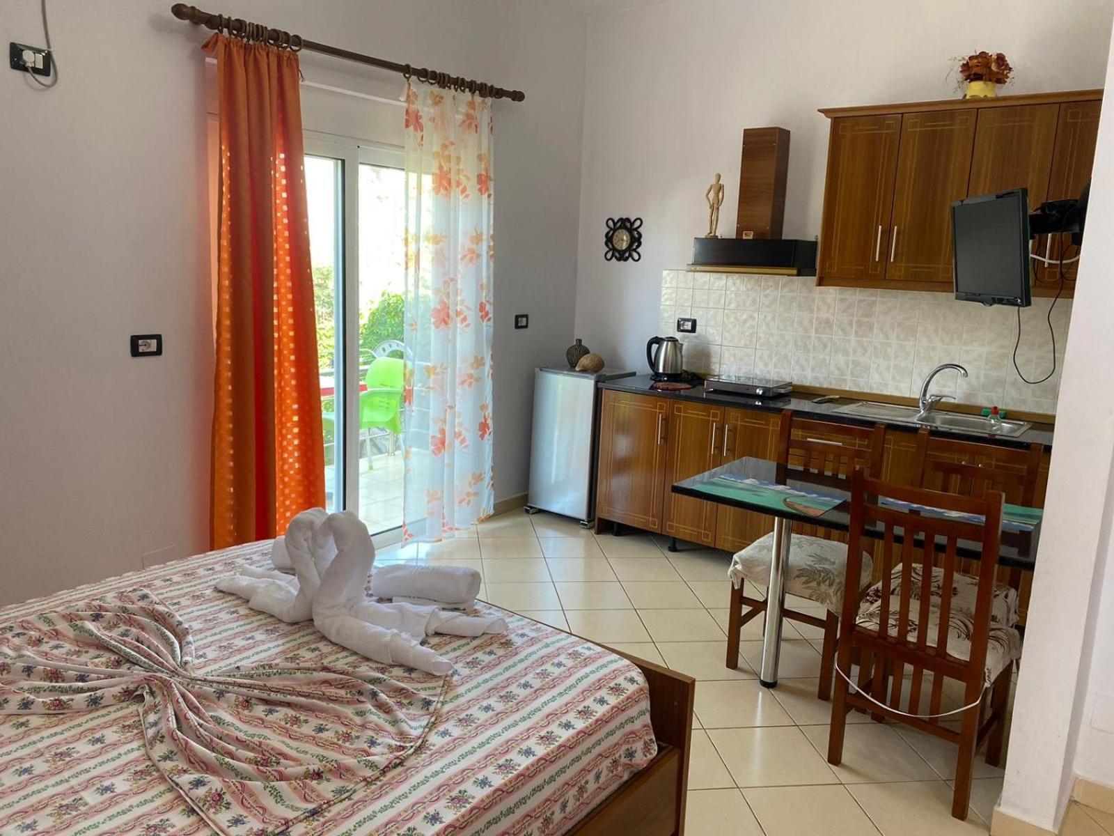 Anxhi Apartment Ksamil Bagian luar foto