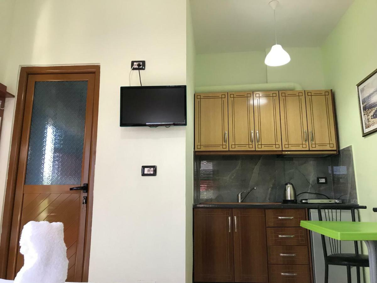 Anxhi Apartment Ksamil Bagian luar foto